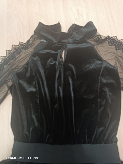 Продается платье бархатное