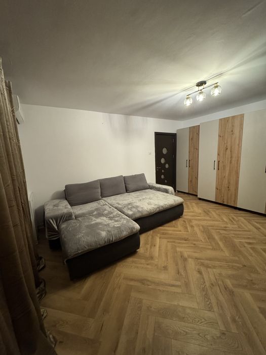 Apartament de inchiriat 1 MAI (SPITAL-MEDICINA)