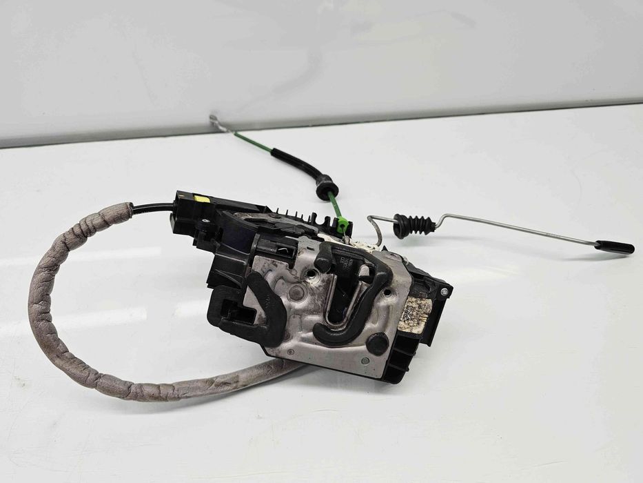 Broasca usa dreapta spate Mercedes Clasa C (W205) [Fabr 2014-prezent]