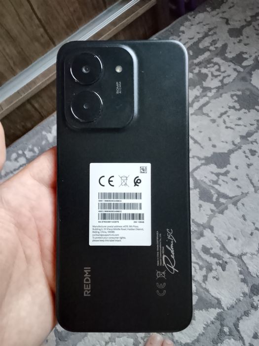 Продаю Телефон Redmi 15 C