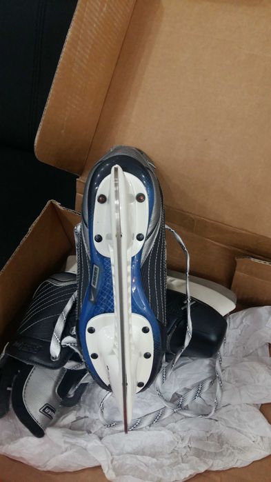 Vand patine Bauer NIKE nr 38.5 noi