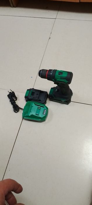 Продам шуруповёрт 20 в
