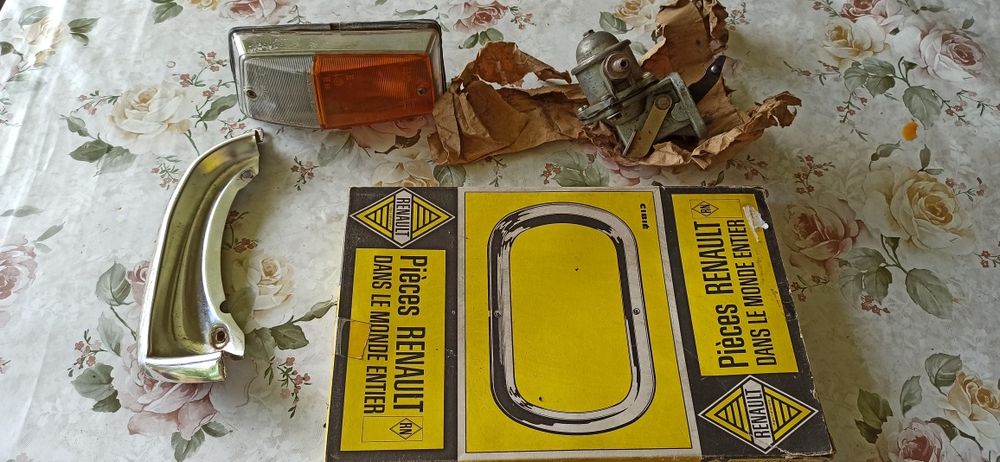 Части за Renault 16