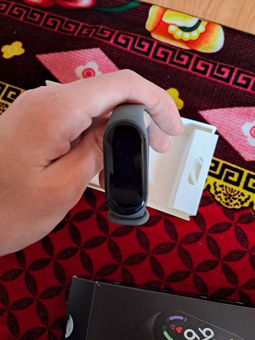 Продам Xiaomi smart band 7