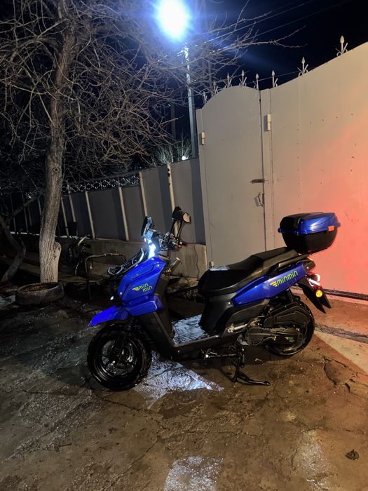 Скутер 150 кубов новый