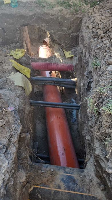 execuție rețele de apă și canalizare, branșamente și instalatii de apa