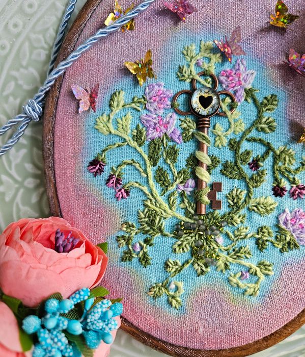 Broderie mixed media art Key to Love Garden