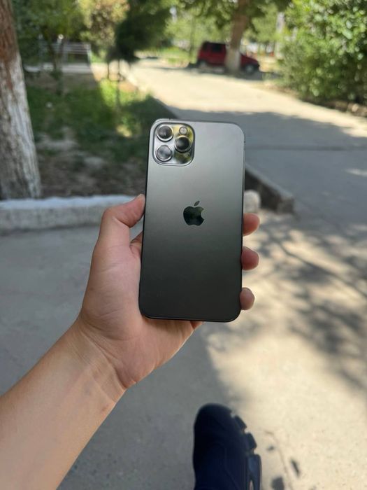 Ipxone 12 pro sotiladi