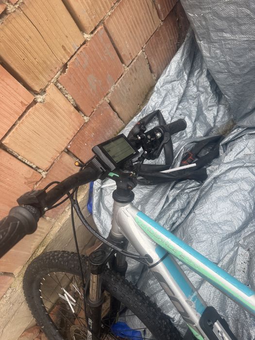 Vand bicicleta electrica mai multe detalii la telfon 0751716651