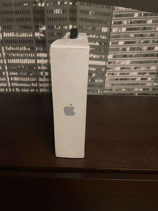 MacBook Pro (новый, запечатанный)