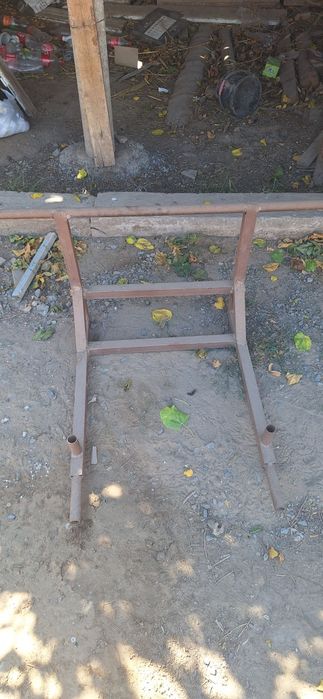 Turnik brus satiladi 200 min.