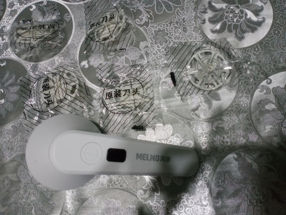 машинка от катышек