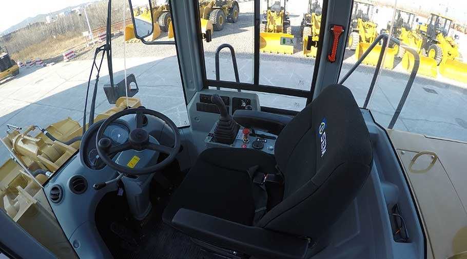 Фронтальный погрузчик  CAT SEM [655D] 3м³ В НАЛИЧИИ!