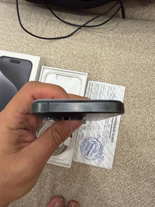 Срочно продам Iphone 15 Pro