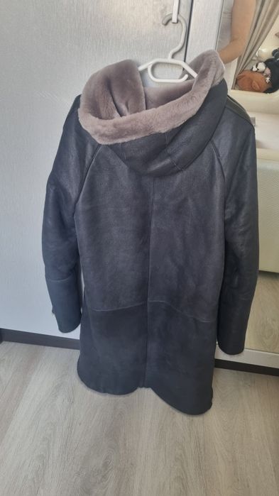 Продам дубленку женскую