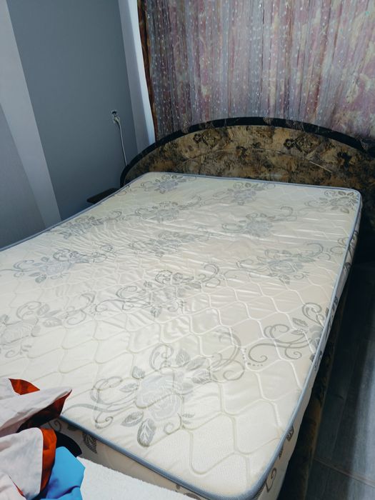 Отдам кровать. Самовывоз