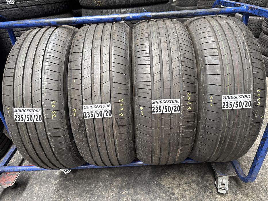 235/50/20 Bridgestone Alenza 001 100W