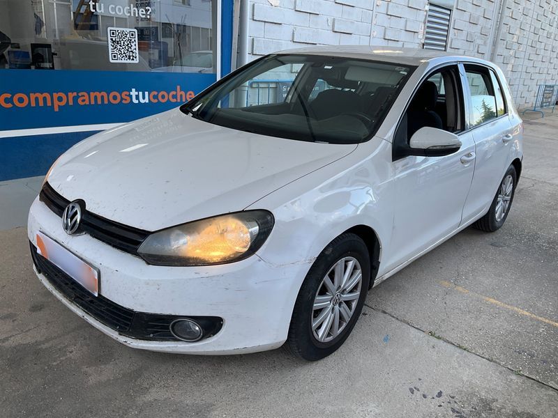 Volkswagen Golf VI 2.0 TDI Advance 2010