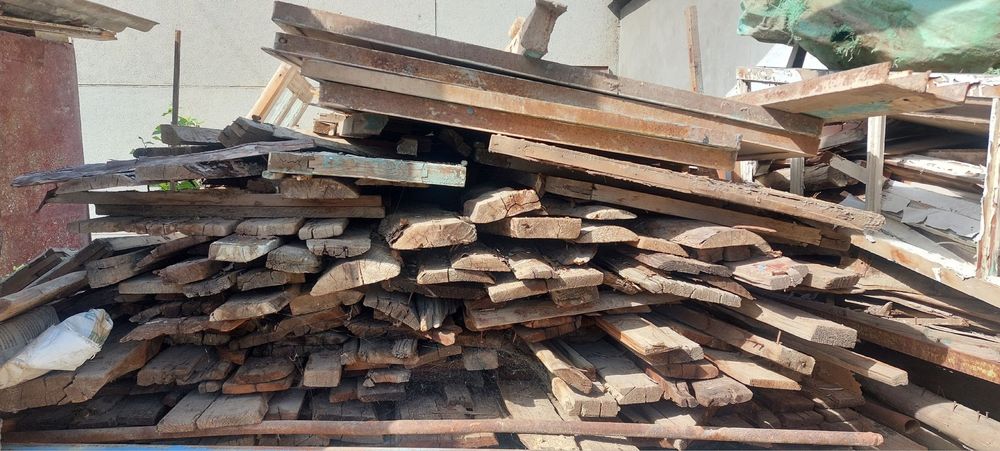 Продаются доски для потолкаа