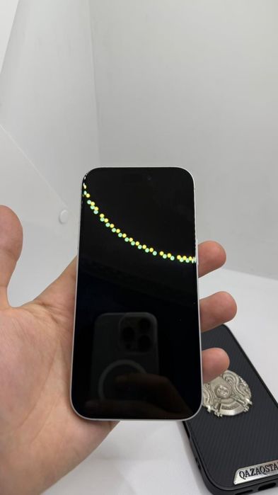 Iphone 16 128 g 100% батарея