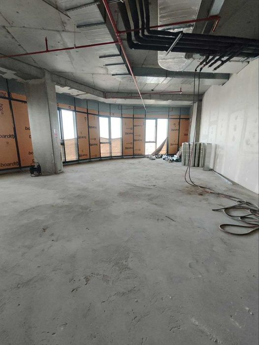 Сдаётся помещение 1000м2 в Бизнес -центре А Класса Орн-Алайский (N11)