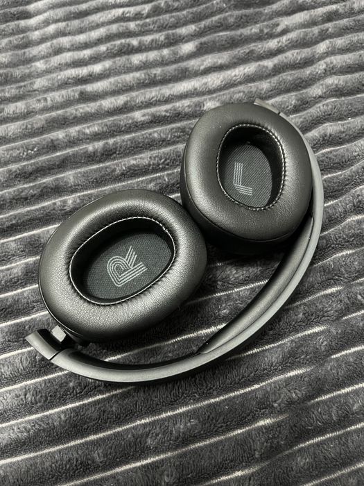 Продам наушник jbl 770nc