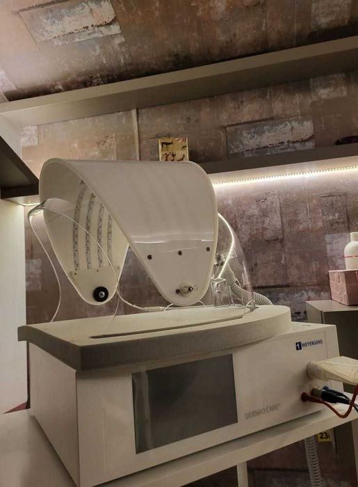 Terapie cu ioni negativi pentru fata- Dermiocare Plus