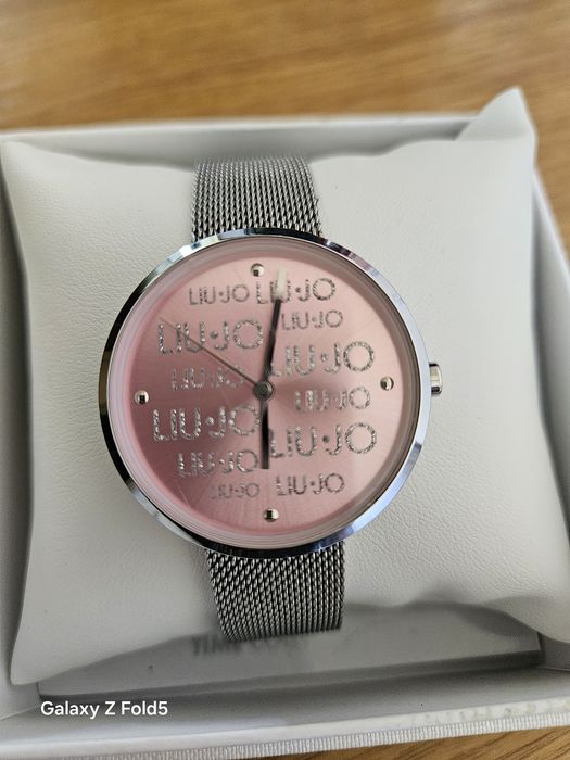 Дамски часовник Liu-go