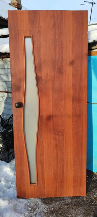 Продам межкомнотные двери