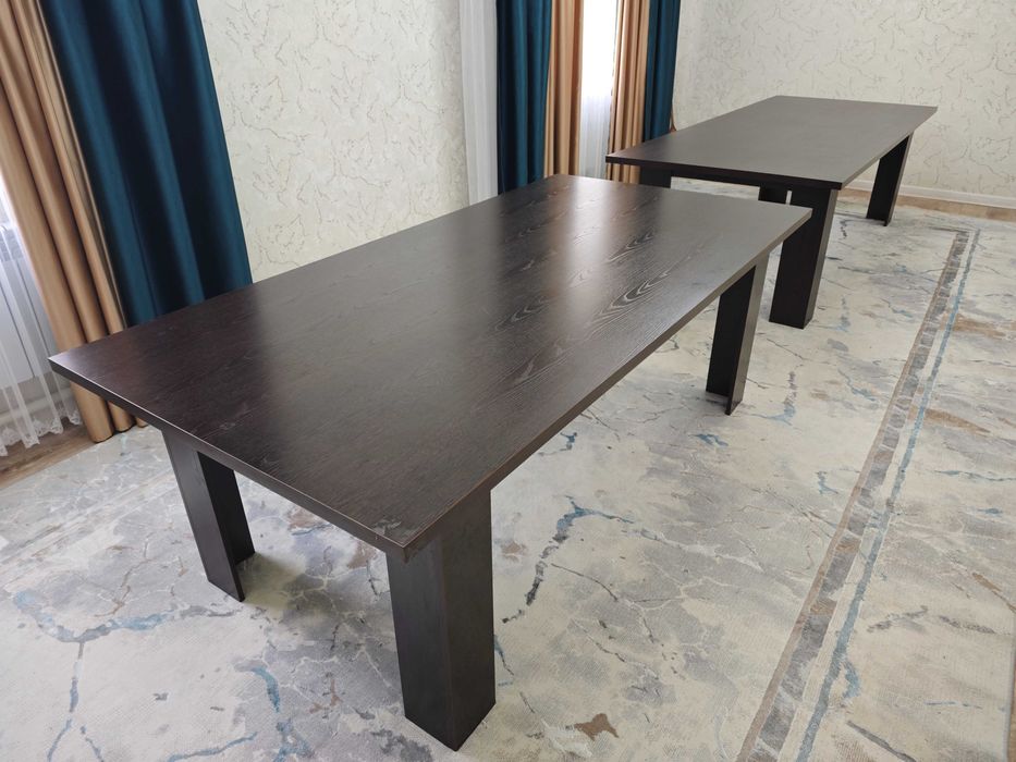 Стол для гостиной