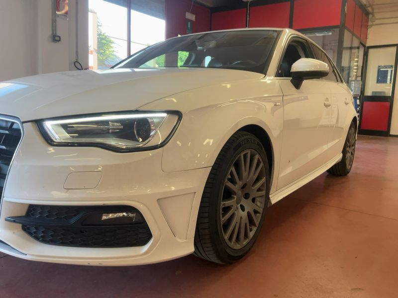 Audi A3 Sportback 1.6 TDI Admired 2015