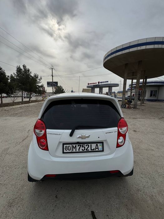 Spark radnoy kraska metanda  bir qul moshina  probgni tekshirib  oling