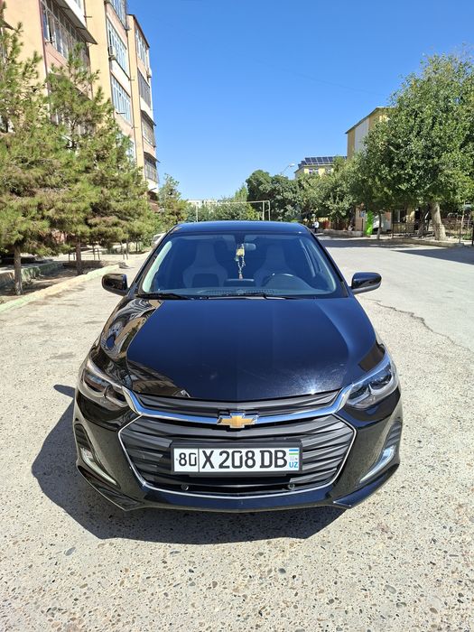 Onix premier turbo