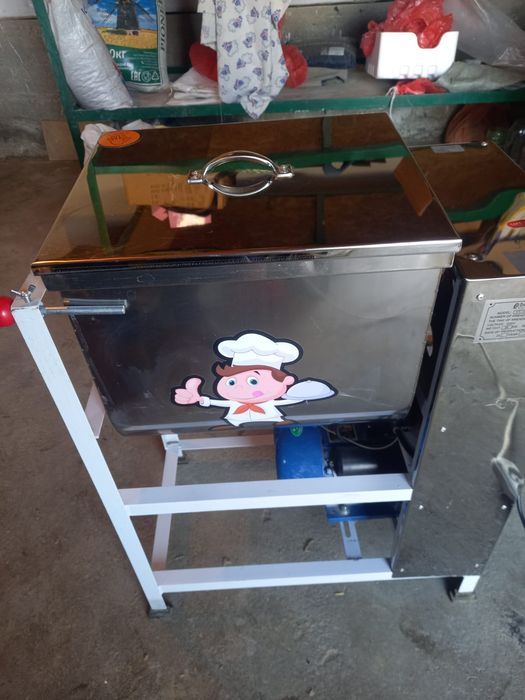 Тестомес профессиональный Тестомес бункерный