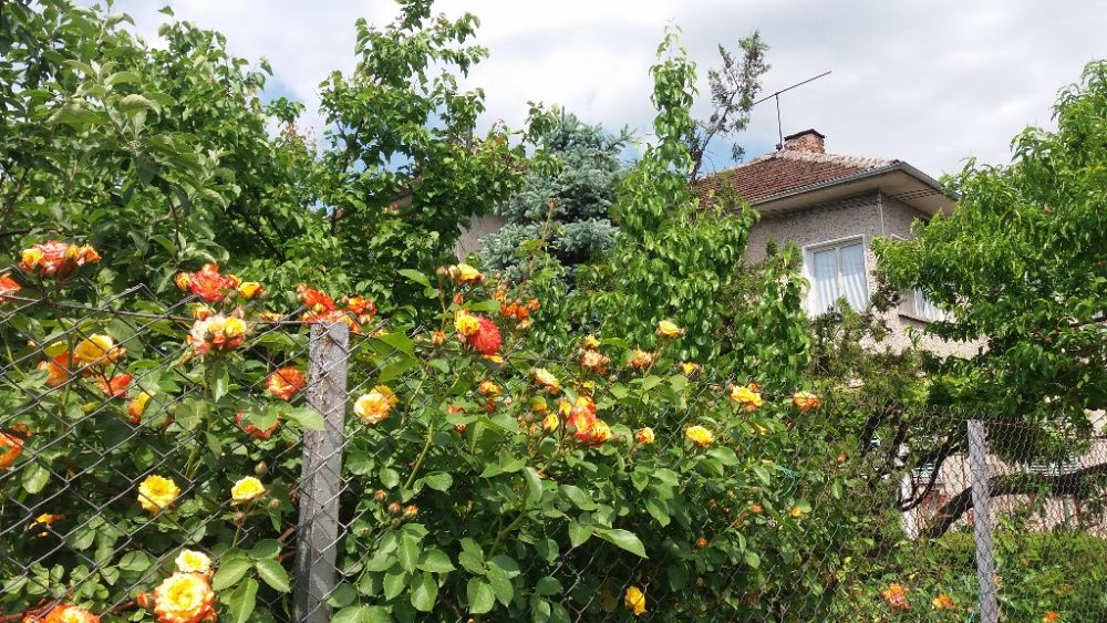 Продава се Къща в Горна Оряховица - 220 кв.м за 441 €/кв.м - Снимка #12