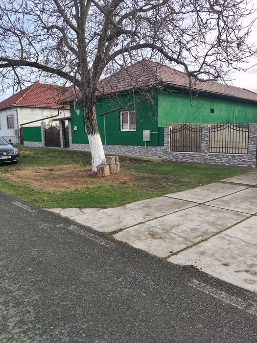 Casa de vinzare in Arad com Siria sat Mascacom Siria sat Masca