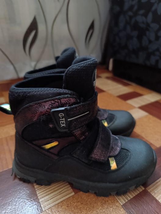 Продам сапоги для девочки 34р.