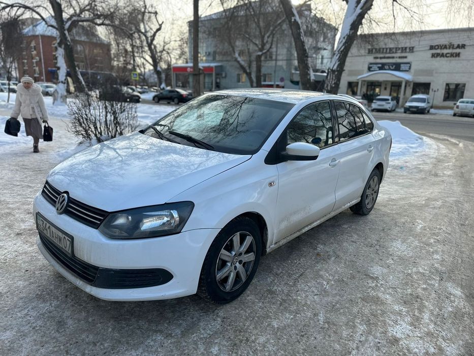 Продам поло 2014 хорошом состоияния