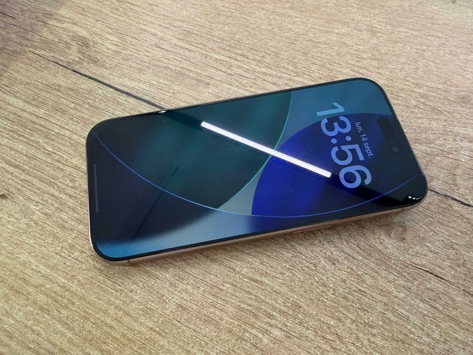 iPhone 16 Pro 128GB Desert Titanium Impecabil – Garanție 24 Luni