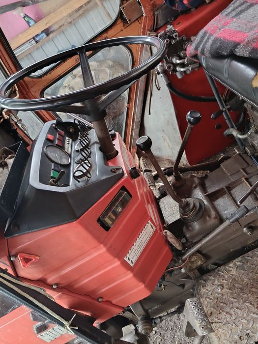 Tractor CARARRO vand