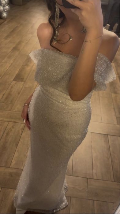 Коасивое вечернее платье