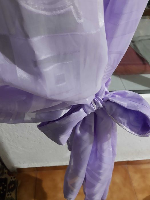 Пердета,лилави,два броя с  панделки за връзване ,разделяне ,декорация