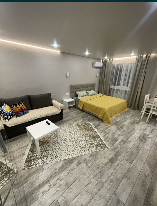 Сдаю 3 ч 5000 КВ СМАРТ wifi ночь часы