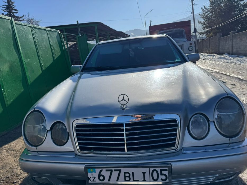 Мерседес W210 E280