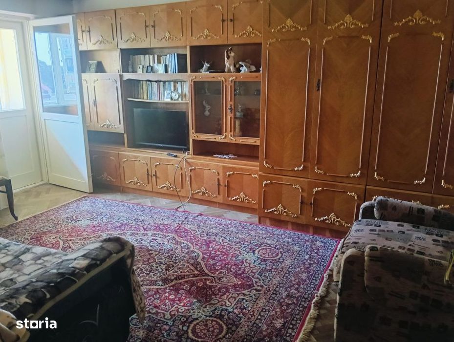 3 Camere  |  Faleza Nord  |  Delfinariu