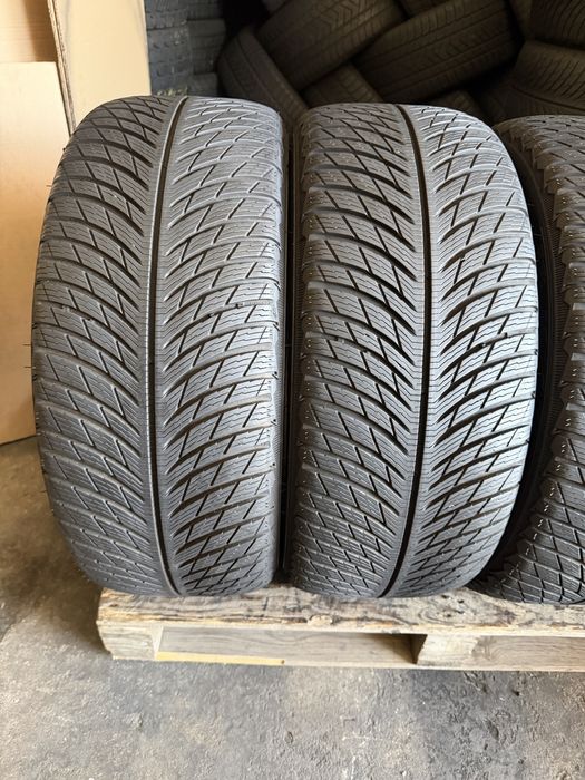 4 anvelope iarna 235/45/18 Michelin DOT 3222!