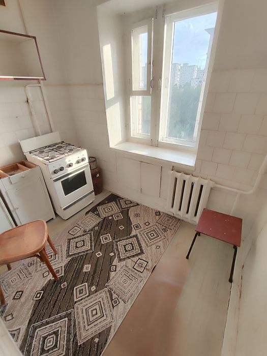 Продам 2-комн (5-23, 4 эт)