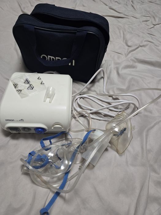 Продам ингалятор Омрон