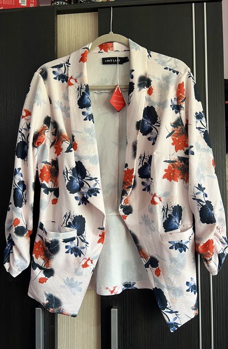 Sacou model floral