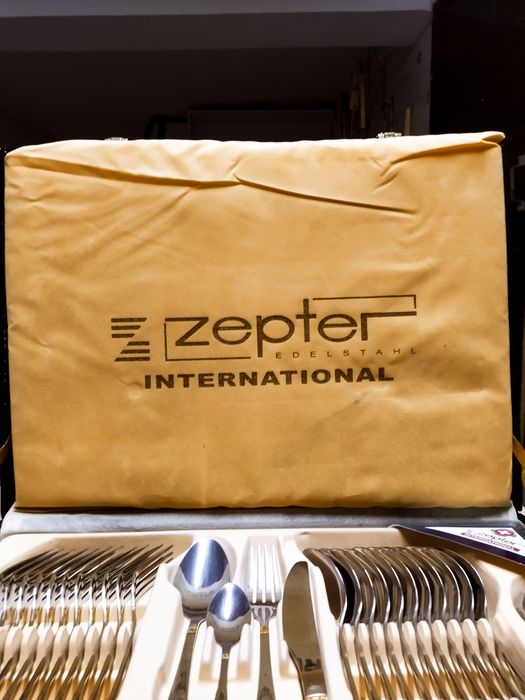 Набор столовых приборов